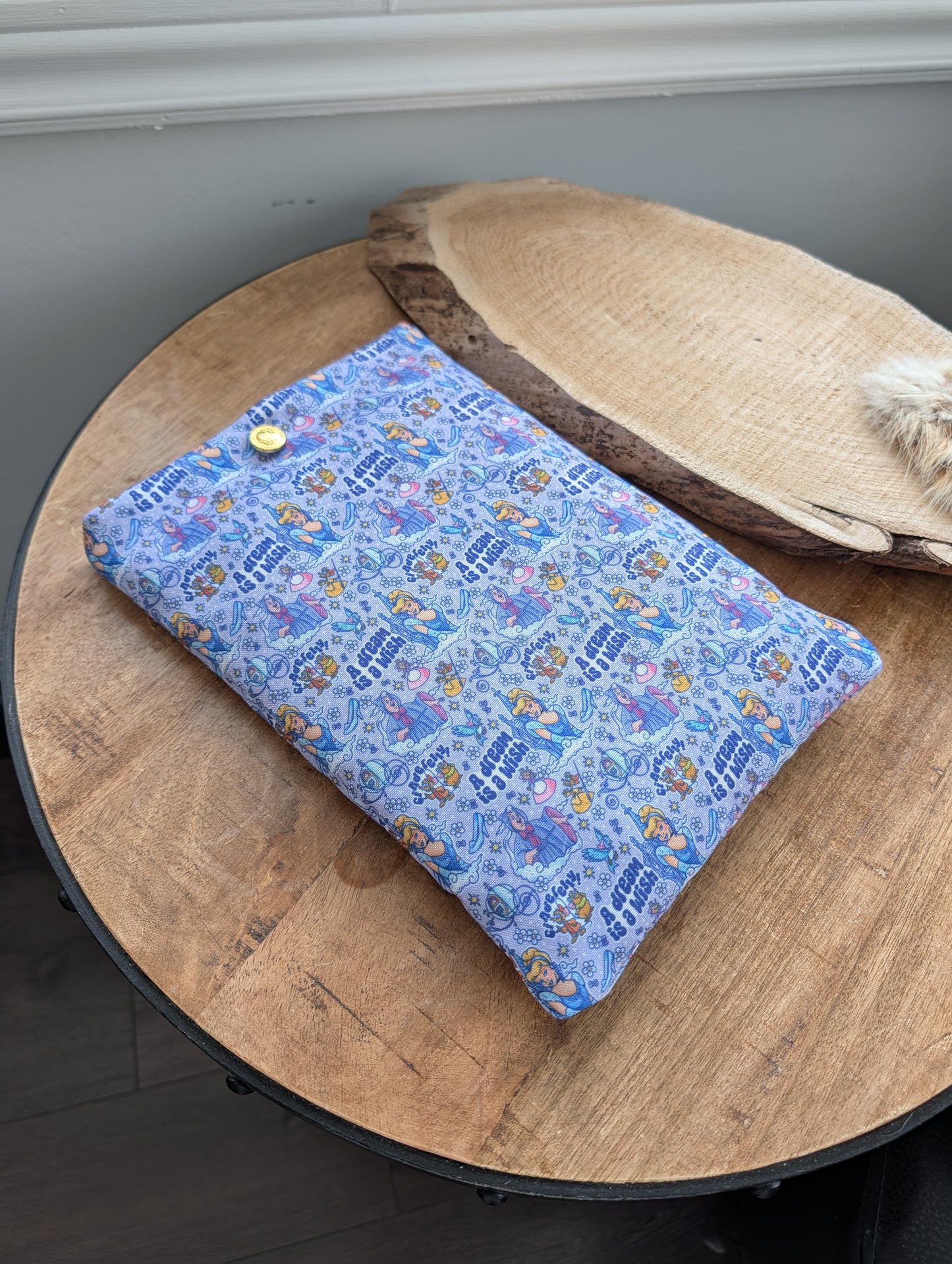 Pochette livre et média