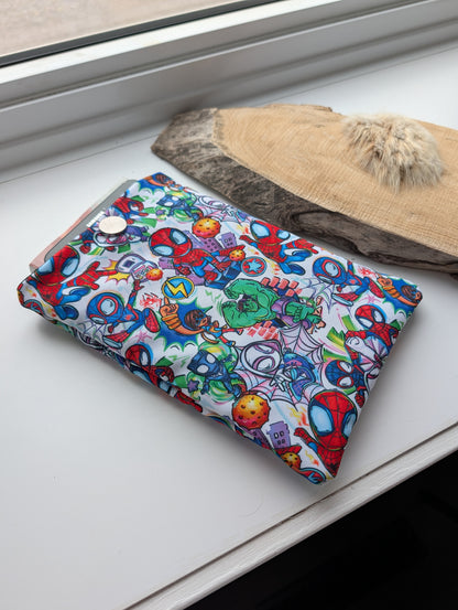 Pochette livre et média
