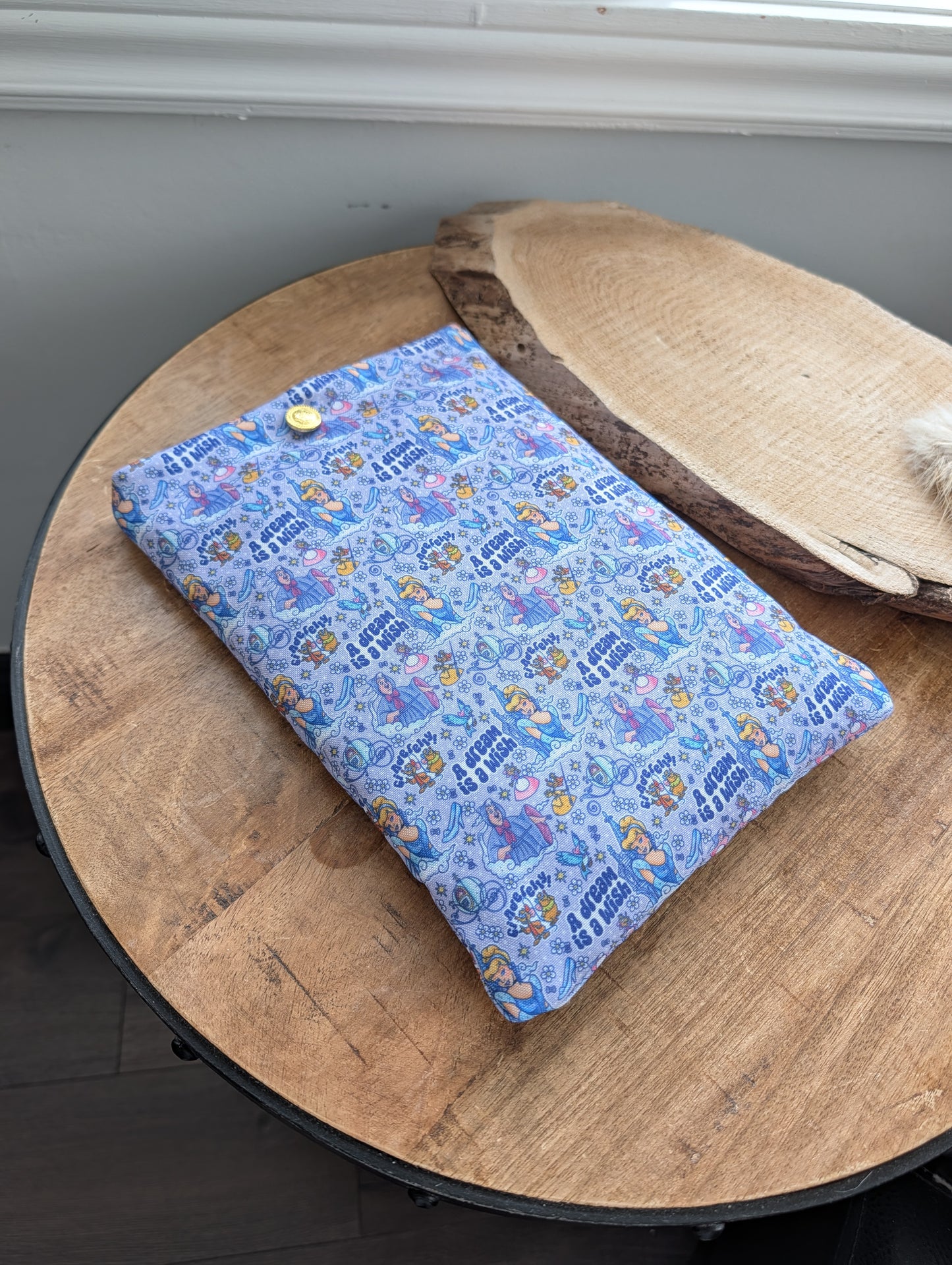 Pochette livre et média